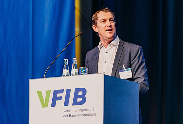 Begrüßung des VFIB Vorstandsvorsitzenden MR Dipl.-Ing. Robert Bayerstorfer 